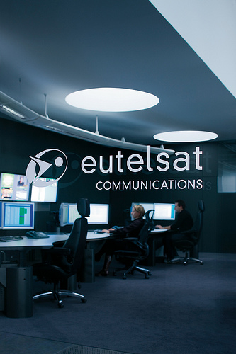 Lee más sobre el artículo Eutelsat lanza su nueva oferta de acceso a Internet vía satélite