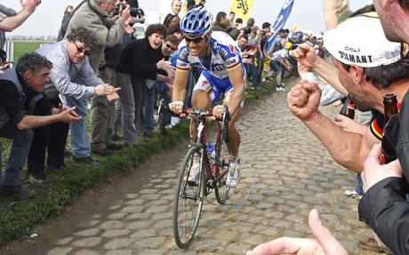 Lee más sobre el artículo Disfruta de la Paris-Roubaix en Abierto
