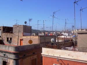 Lee más sobre el artículo Ayudas para que las comunidades de vecinos adapten sus antenas colectivas de TDT